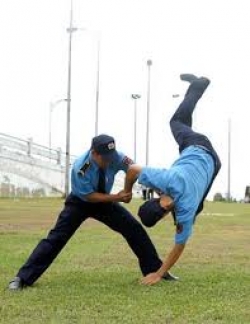 bao gia bao ve tai nghe an