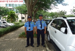 tu y thu phi giu xe nhan vien bao ve se bi xu phat nhu the nao