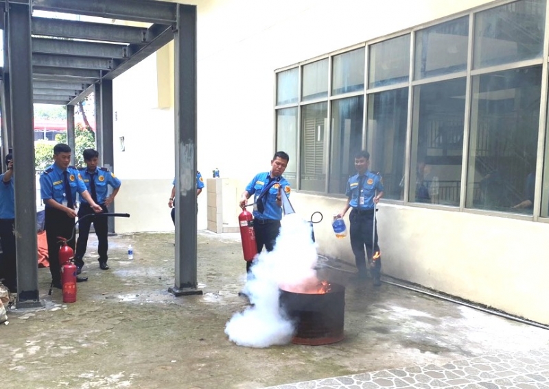 dich vu bao ve khach san o hoc mon